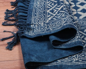 Hand Block Printed Cotton Dhurrie Rug: Aztec Area Rug