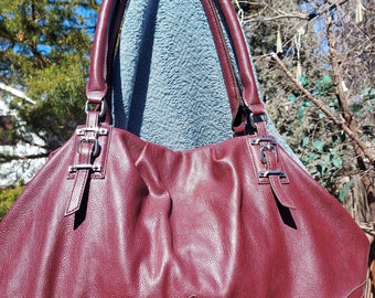 Tory Burch 'Fleming Mini' bucket shoulder bag, Women's Bags