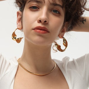 Gold Chunky Wave Hoop Earrings, 18k Gold Plated Large Hoop Earrings, Big Statement Hoop Earrings with Pearl Studs image 4