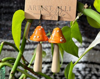 Dangle Mushroom Earrings