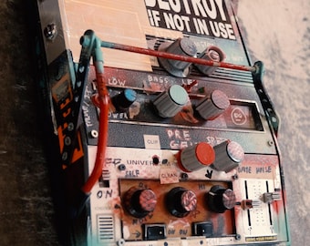 Fanta Studio Noisemaker/Fuzz - pedal de efectos de guitarra con casete vintage