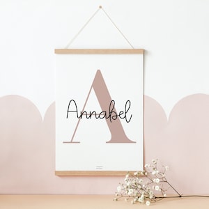 Poster Kinderzimmer Anfangsbuchstabe - Taufposter Name - Personalisiertes Poster Initialen - Namensposter Mädchen - Geburtsposter Rosa