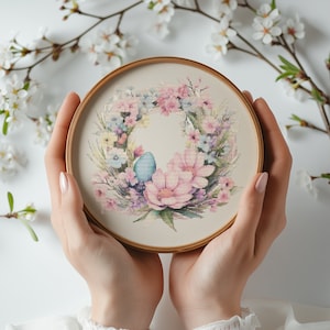 Kruissteekpatroon met paaskrans, geteld borduurpatroon, aquarel bloemen kruissteekkaart, lentebloem kruissteek pdf