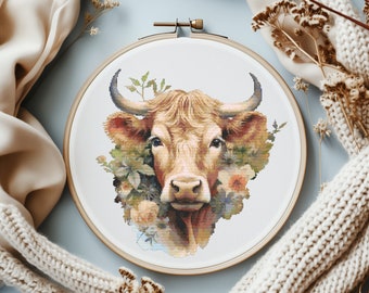 Counted Cross Stitch Pattern With Floral Cow, Modern Cross Stitch Chart, Rustic Embroidery Designs, Highland Cow Cross Stitch Pattern PDF