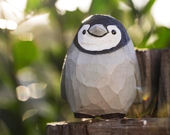 Gesneden houten pinguïn | Handgemaakte pinguïn vaderdagcadeau | Minimalistisch dierenbeeldje | Milieuvriendelijke woondecoratie