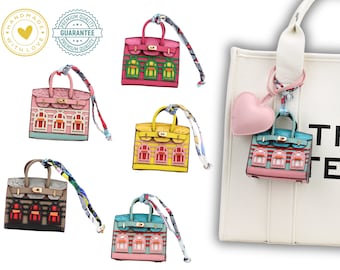 Stilvoller Luxus in Taschenform: Hochwertiger Lederanhänger für Ihre Accessoires. Schlüsselanhänger mini Tasche