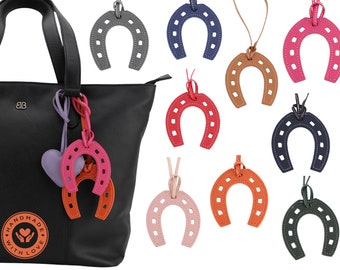 Horseshoe keychains made of high-quality vegan leather. Handmade key and cup hangers made of vegan leather. Lucky charms