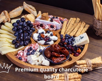 Custom Engraved Charcuterie Cheese Board from Oak, Premium Round Plate for Snacks