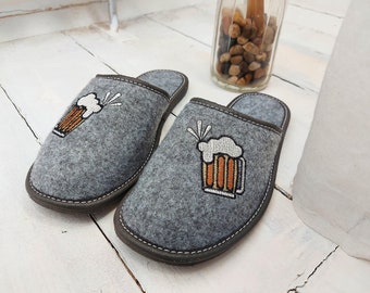 Beer Embroidery Slippers, Funny Pattern Shoes, Perfect as a Gift, Felt Footwear for Men