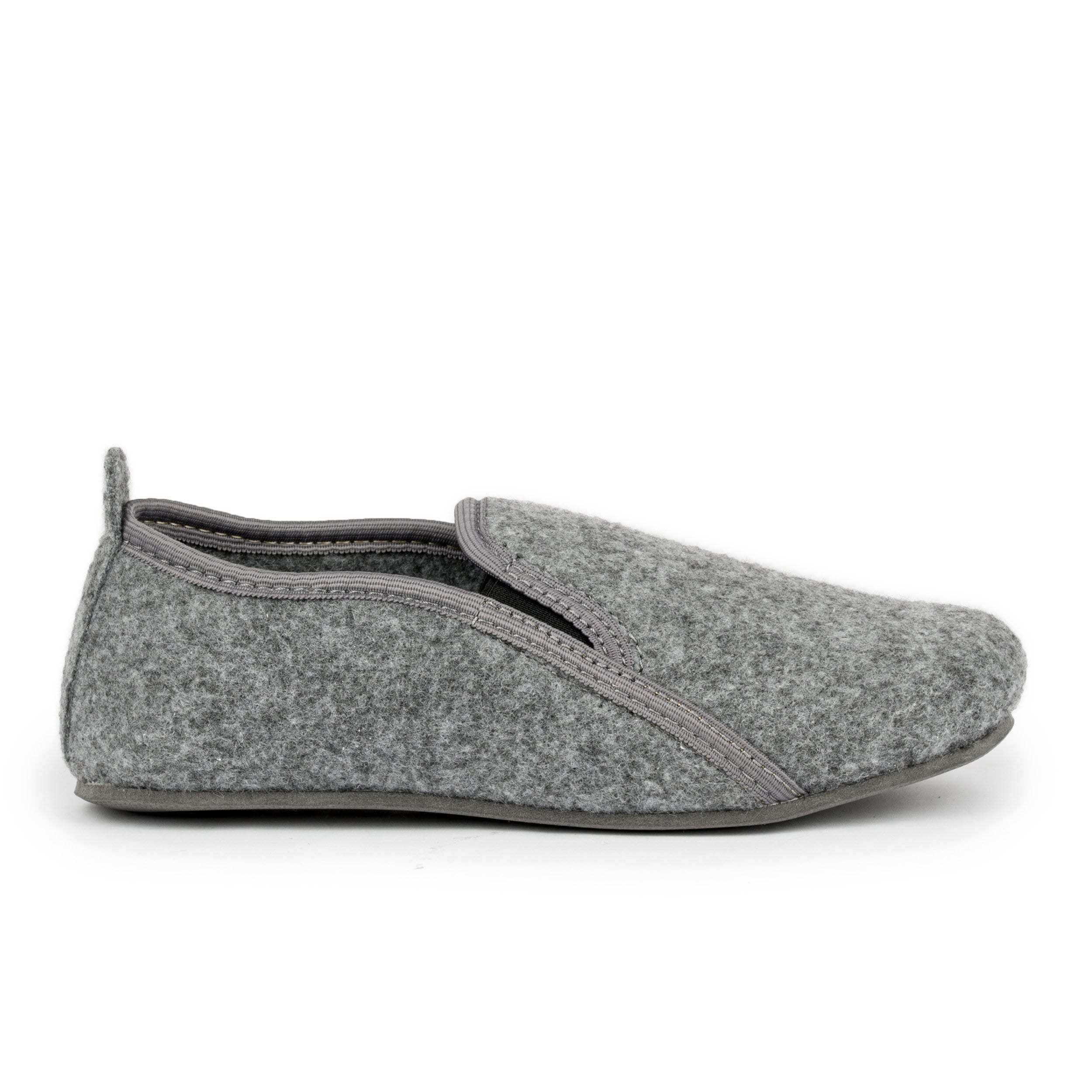 APREGGIO - Pantofole da Uomo in Pelle - Slippers in Pelle - | FindTheDeal