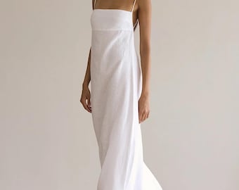 Minimalistisches Leinen Brautkleid, bodenlanges Brautkleid, rückenfreies Sommerkleid, Sommerhochzeitskleid, langes Leinenkleid