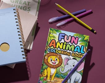 Puede incluir: Un libro para colorear colorido con el título "Fun Animal Coloring Book" que presenta un león y un elefante de dibujos animados. El libro está sobre una superficie morada con un lápiz amarillo, un bolígrafo morado y un bolígrafo azul.