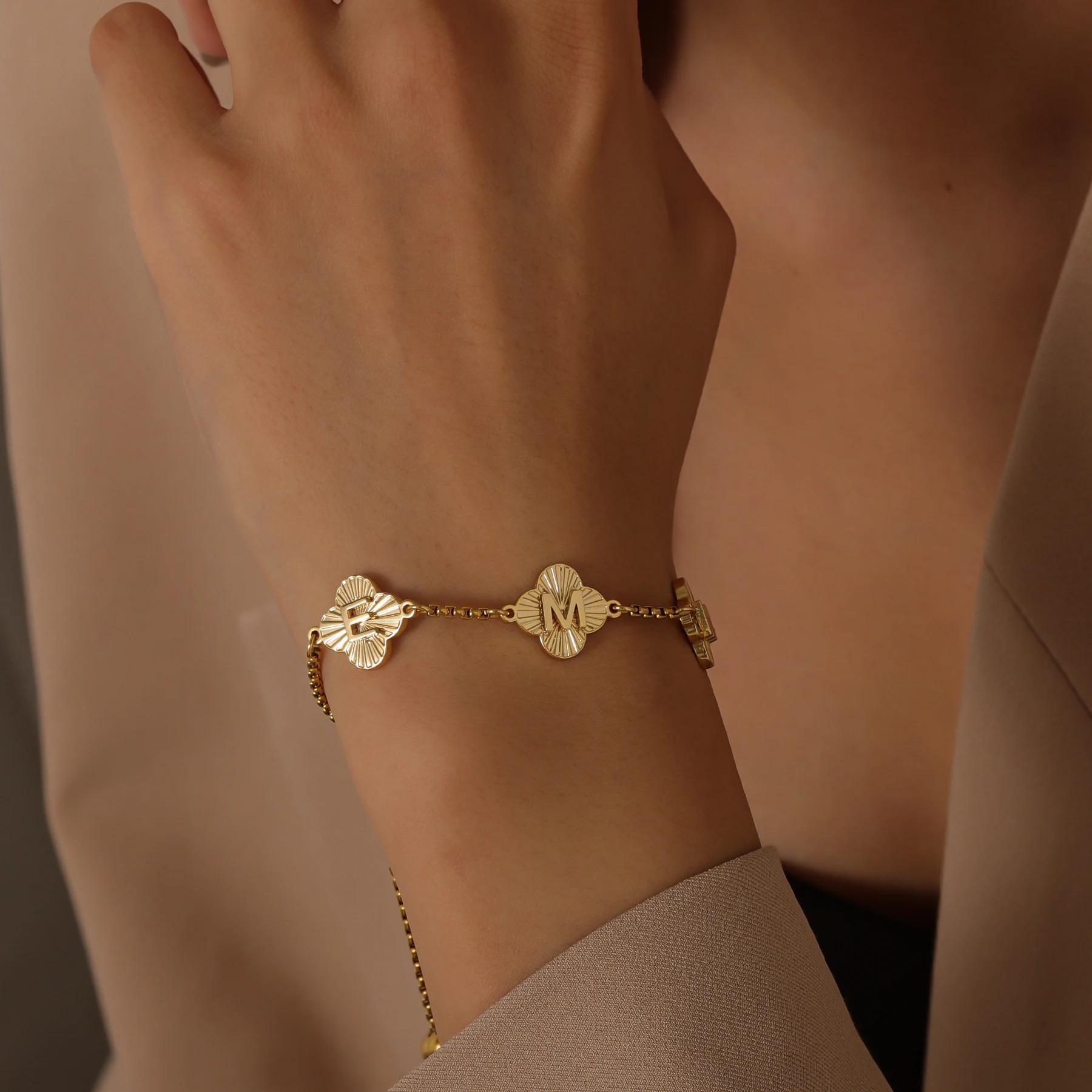 ●tow tow archive● Clover Symbol Bracelet Carrot TBH12ABTB0 Adjustable Clover Bracelet - Etsy