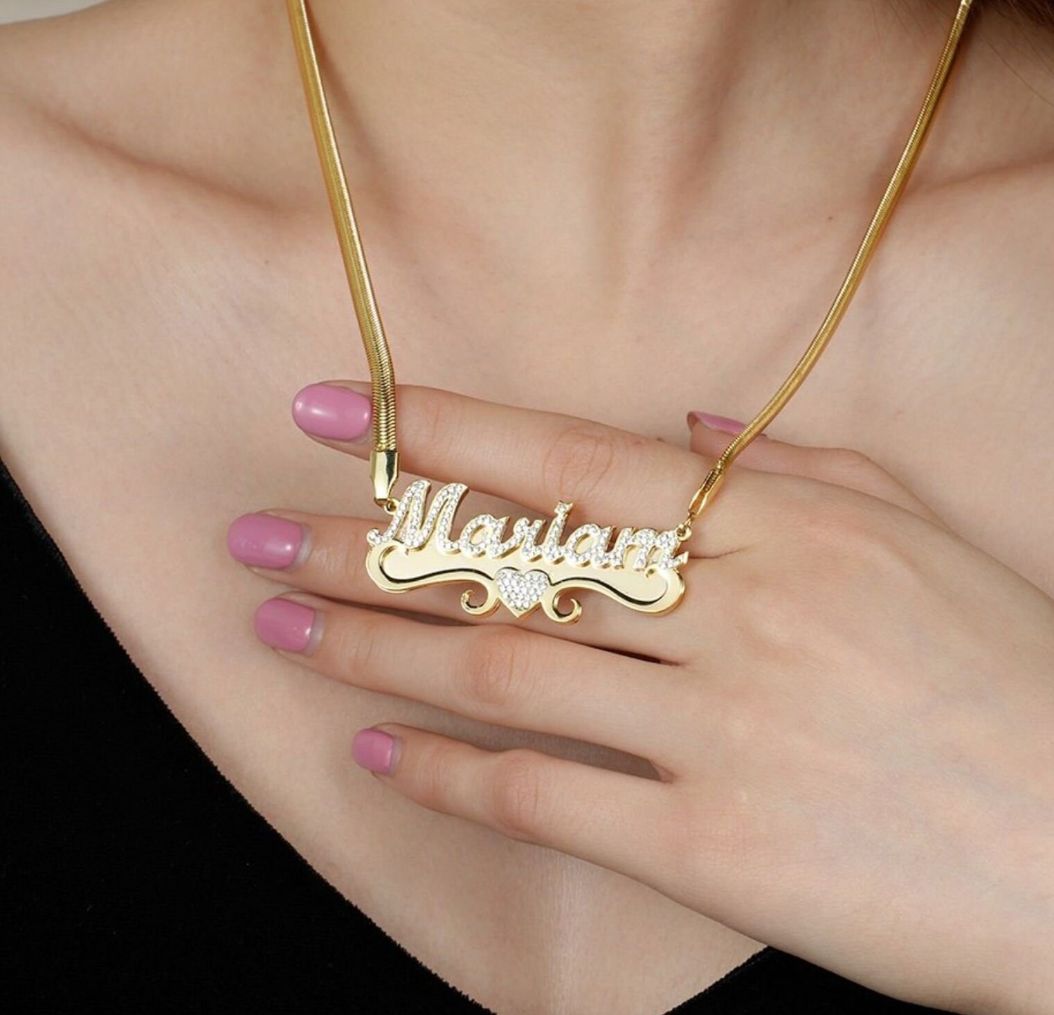 Nameplate necklace gold store with diamonds