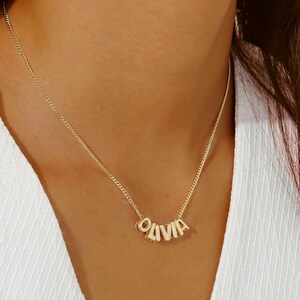 Letra de burbuja, collar con nombre personalizado, collar con placa de identificación de oro, collar con nombre de plata, regalos para adolescentes, ideas de regalos de Navidad para ella