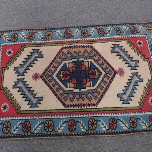 Turkish Rug, Vintage Rug, Small Carpet, Antique Rug, shops 31x48 inches Beige Carpet, Tribal Car Mat Rug, Handwoven Wall Hanging Rugs, 729