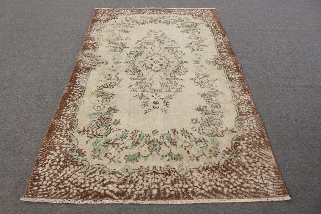 Vintage Rug, Area Carpet, Turkish Rug, Antique Rug, 56x95 Inches