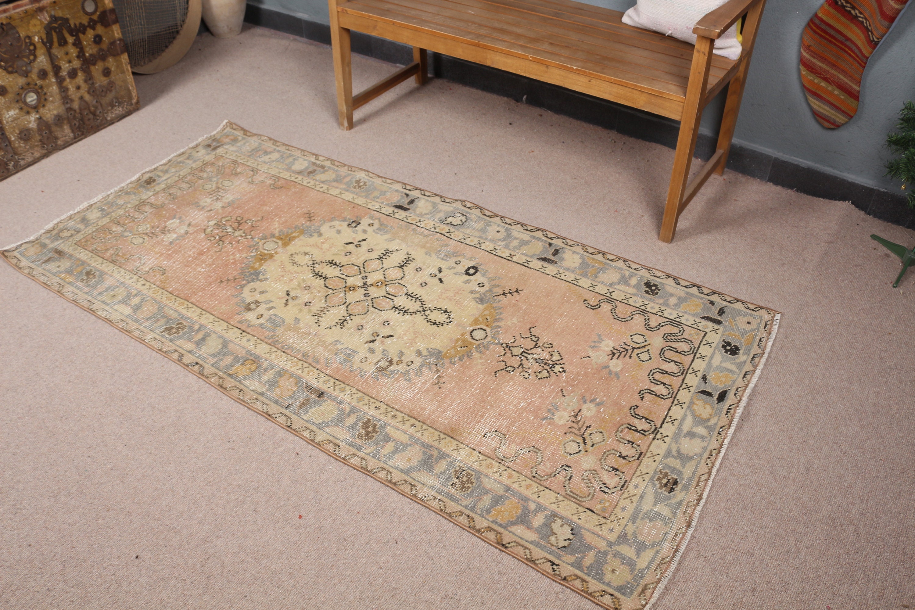 ヴィンテージ Guneyラグ Guney rug - Etsy 日本