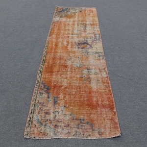 Türkischer Teppich, Orange Anatolischer Teppich, Antiker Teppich, 700x2200 Akzentteppich, Vintage Teppich für Küche, Bio Kinderteppich