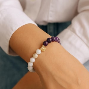 Negative Energy Protection Bracelet, Amethyst - Moonstone Healing Bracelet , Emotional Balance & Meditation – Inner Peace, Gift for Her