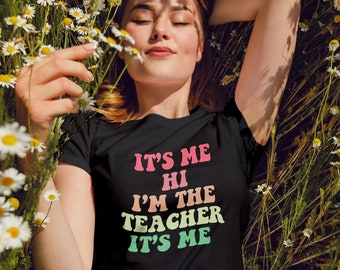 Chemises d'enseignant et sweat à capuche d'enseignant, sweat-shirt | Chemise de professeur de maternelle | Cadeau de professeur | C'est moi salut je suis le prof c'est moi