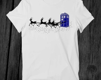 The Doctor Who Christmas Police Phone Box Flying Deer Star Best Seller T Shirt Unisex Adult Gift Cool Music Top Retro Tee G506