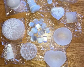 The Ultimate Selenite Bundle: Experience the Calming and Cleansing Power of Selenite Crystals. Perfect Deal for Resellers