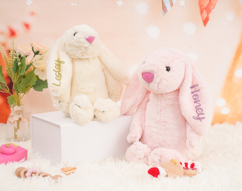 Felpa de conejo conejito personalizada, conejo de Pascua, regalo para bebés, peluche de conejo personalizado, conejito monograma para baby showe, juguete de felpa de conejo imagen 8