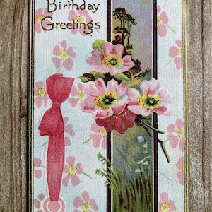 Carte postale d'anniversaire ancienne, Fleurs roses, Rehaussements d'or, Cartes postales d'anniversaire anciennes