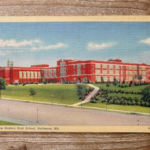 New Eastern High School, Baltimore, Maryland, Curteich, 1942, Selo cancelado, Cartão postal antigo de lembrança