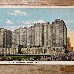 The Ambassador, Atlantic City, New Jersey, carte postale souvenir ancienne, inutilisée