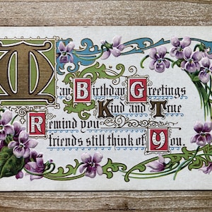 Carte postale d'anniversaire authentique, texte illuminé, violettes, occasion, voeux d'anniversaire