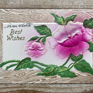 Meilleurs voeux, roses roses, grain de bois, gaufrage, Autriche, occasion, ancienne carte postale d'anniversaire