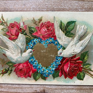 Meilleurs voeux d'anniversaire, oiseaux blancs, roses rouges, myosotis, coeur en or, 1900, timbre oblitéré, carte postale d'anniversaire ancienne