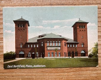Carte postale East Northfield, Massachusetts, Auditorium, inutilisé, antique souvenir