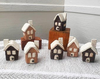 1:12 miniature dollhouse Christmas gingerbread houses