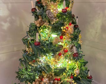1:12 minature dollhouse rustic primitive Christmas tree in a crate