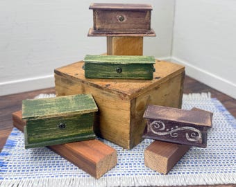 1:12 minature dollhouse handmade wooden rustic primitive tiny trunks