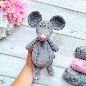 Crochet mouse pattern, amigurumi crochet rat tutorial, digital download pdf (English, Deutsch) – Max, the Mouse
