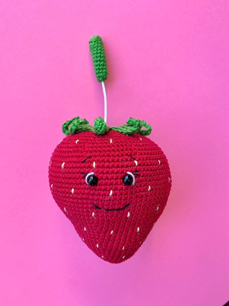 Musical Crochet Strawberry Pattern, Amigurumi Strawberry Tutorial, Pull