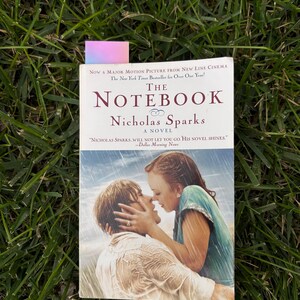 Gradient bookmark in the notebook.