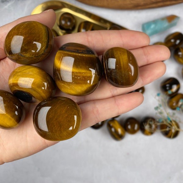 Gold Tigers Eye Crystal - Empowerment and Confidence Booster, Perfect for Leos and Crystal Enthusiasts