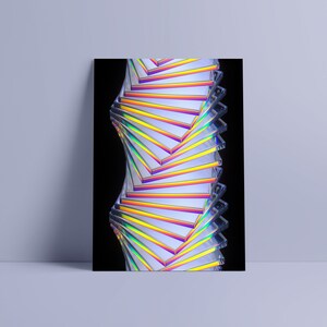 Può includere: Un mucchio di fogli di plastica rettangolari iridescenti disposti a spirale su uno sfondo nero.