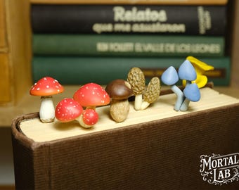 Mushroom Bookmark: Gift for reader, Home decor, Forest decor, mushroom decor