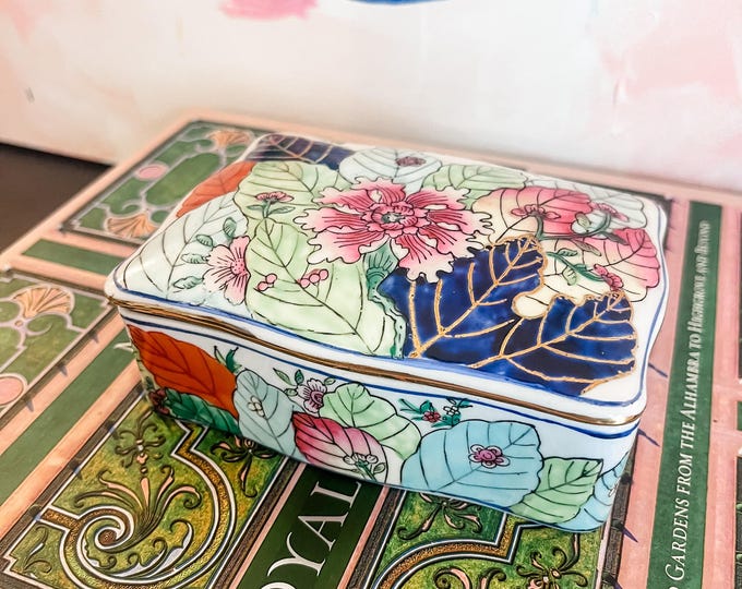 Tabacco Leaf Large Ceramic Jewelry Tray main image 1