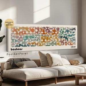 Horizontales Bauhaus Leinwandbild: Mid Century Modern mit Holzrahmen