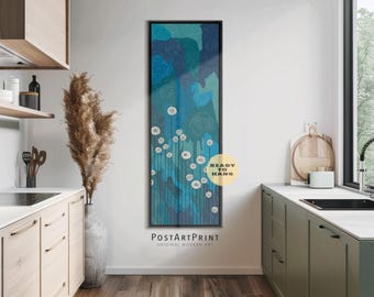 Lange Vertikale Blaue Blumenwandkunst: Abstrakte botanische breit gerahmte Leinwand