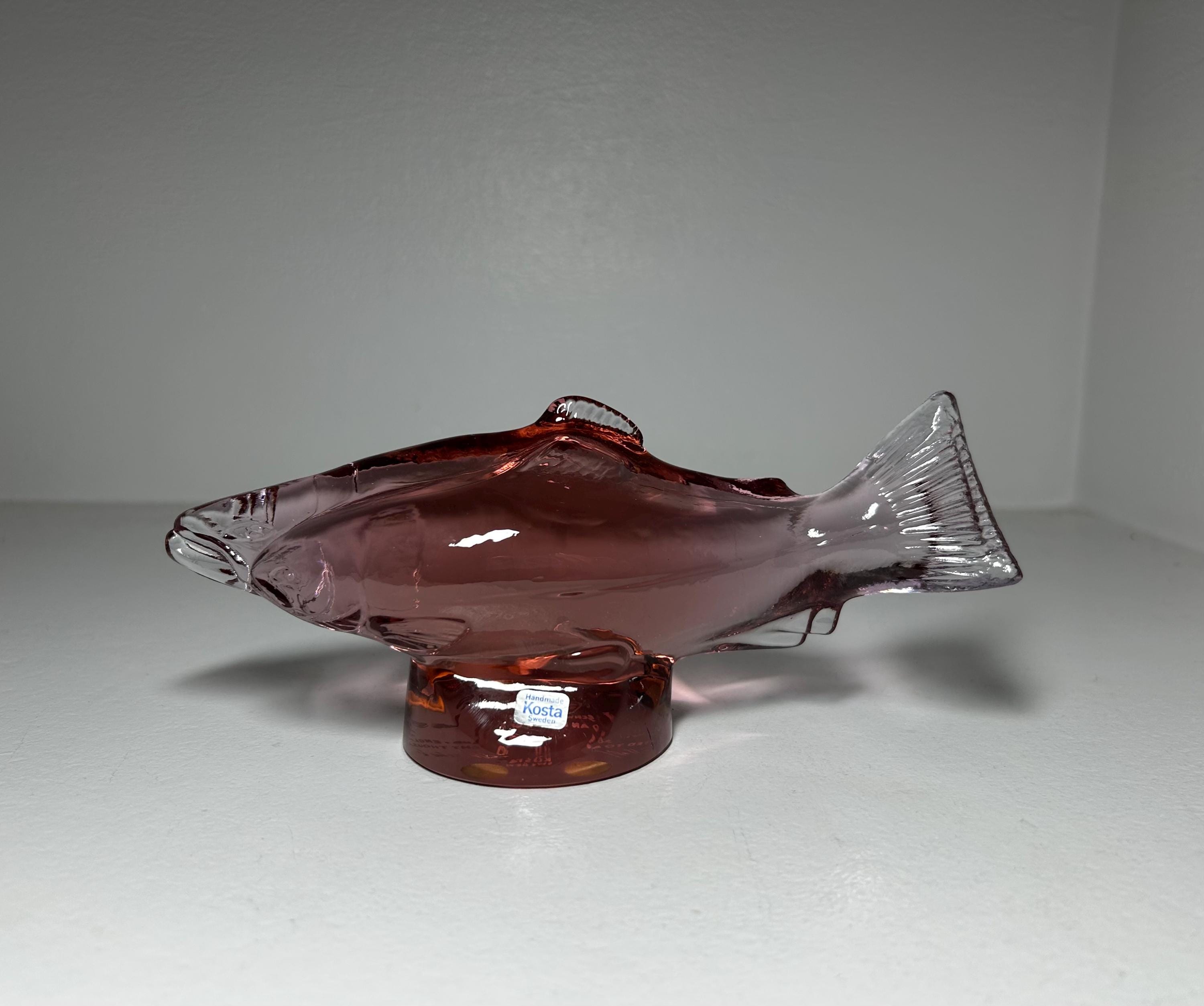 Kosta Boda Sweden Glass Art Figurine by Paul Hoff for WWF Fishes. Signed