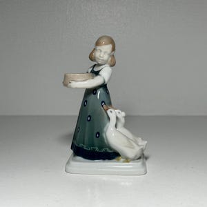 Rosenthal Selb-Bavaria Porzellan Figur Mädchen mit Enten.