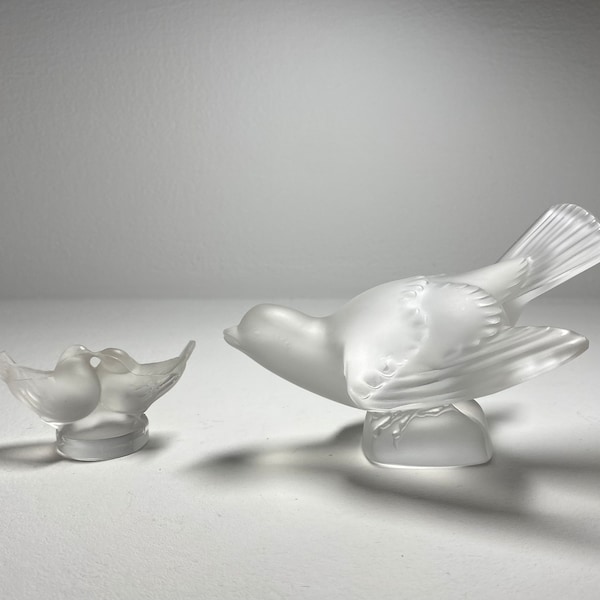 Set of Two Lalique France Crystal Statuettes/Paperweights. Sparrow and Kissing Doves. Signed